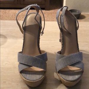 Blue and white striped wedges